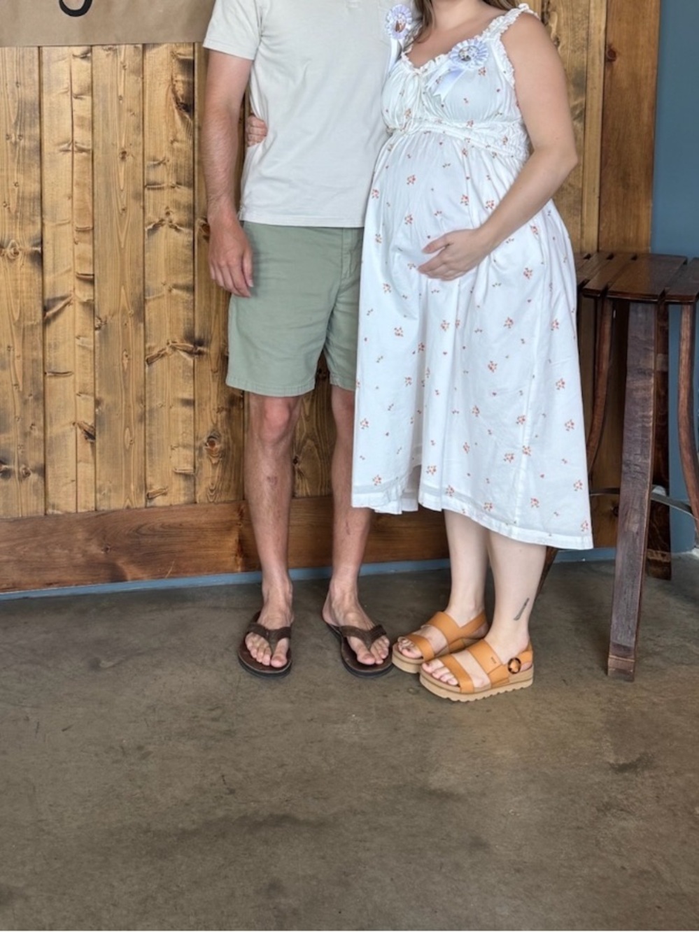 Baby shower dress: Old Navy White Floral Dress